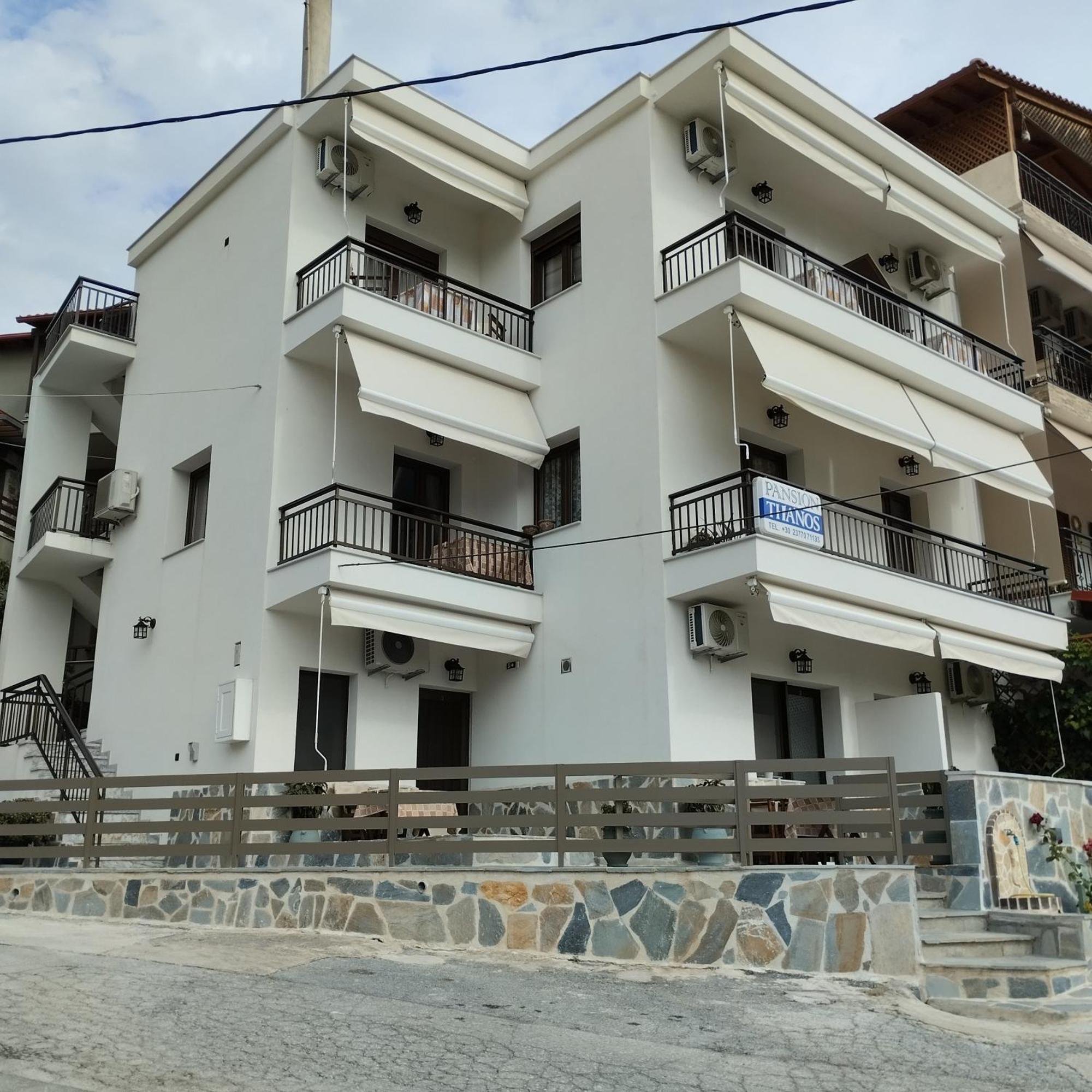 Pansion Thanos Apartamento Ouranoupoli Exterior foto